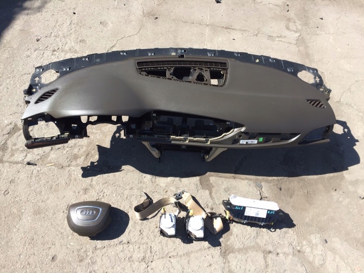AUDI A6 C7 Cruscotto KIT COMPLETE airbag CINTURA SICUREZZA ANTERIORI airbag KOMPLET