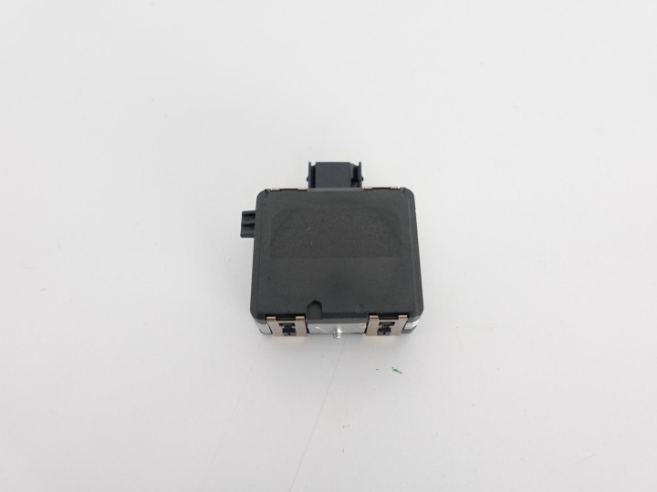 AUDI Q3 VW SKODA SEAT RADAR DISTRONIC SENSOR ACC
