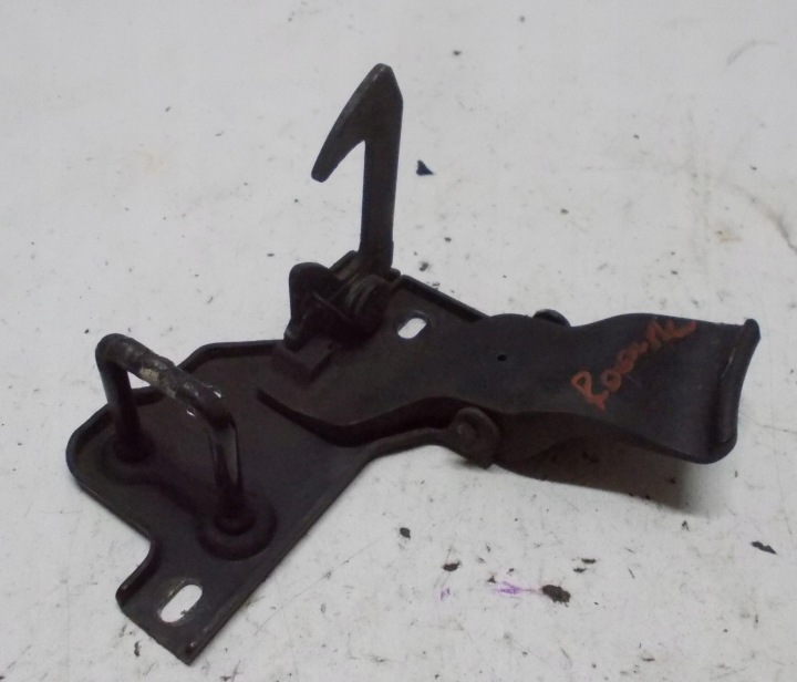 SKODA ROOMSTER 1.6 TDI 10R RYGIEL bonnet latch lock