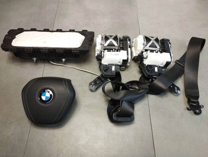 BMW 7 G11 Airbag Airbag Ceinture de sécurité avant Original 7683701