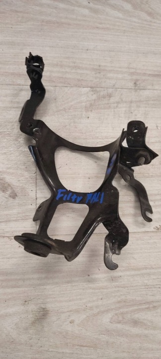 Halter filter des Kraftstoffsbehälters Volkswagen Caddy 2608