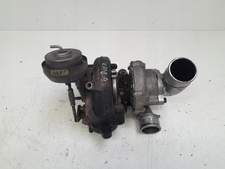turbo 1720126060 Toyota RAV 4 III