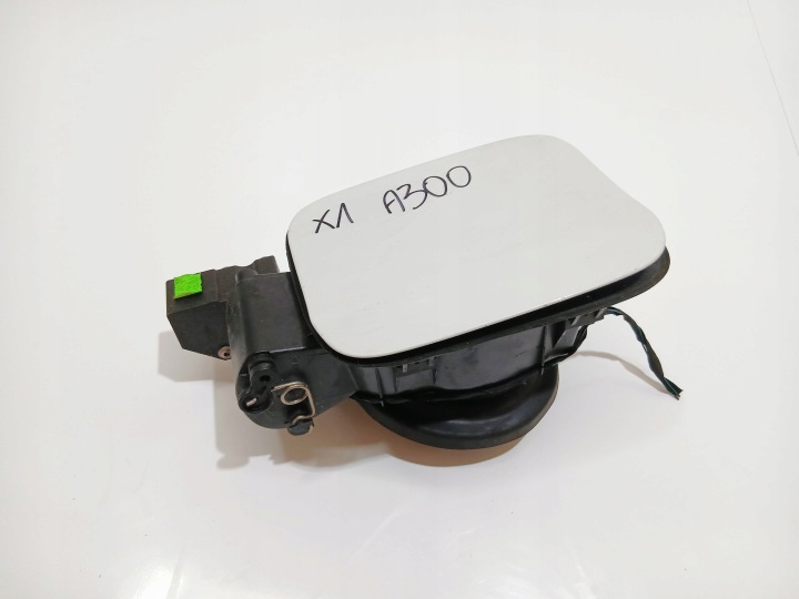 Tankklappe des Kraftstoffsbehälters WLEW BMW X1 E84 A300 2990139