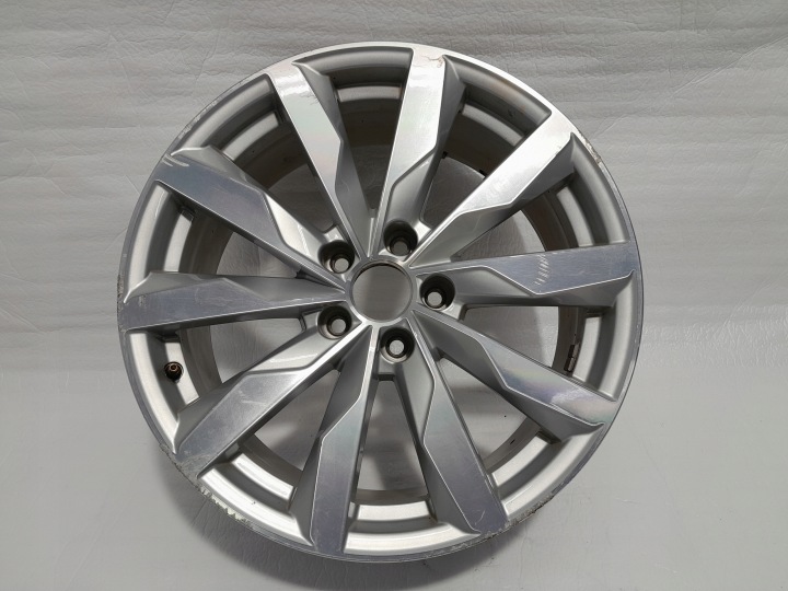 AUDI A4 B9 A5 8W A6 disk ALU 18'' CALI ORG. 8W0601025S