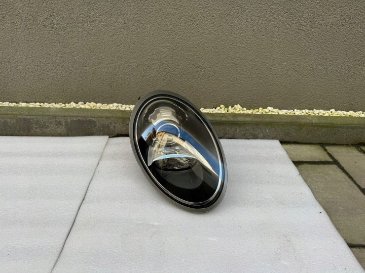 light right Porsche Carrera 911 991 Bi Xenon positioning AFS