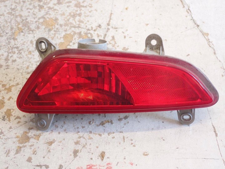 Feux phare Arrière Antibrouillard Gauche HYUNDAI IX20 92405-1K0