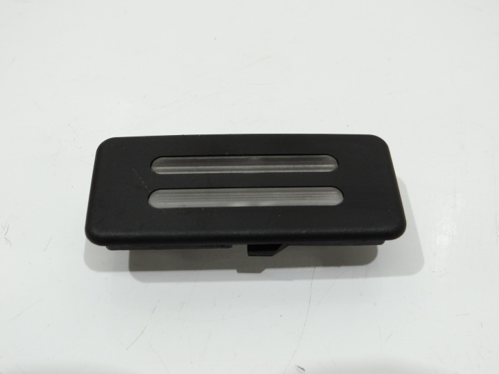 FANALE OSWIETLENIE cabina BMW 5 E60 E61 6920189