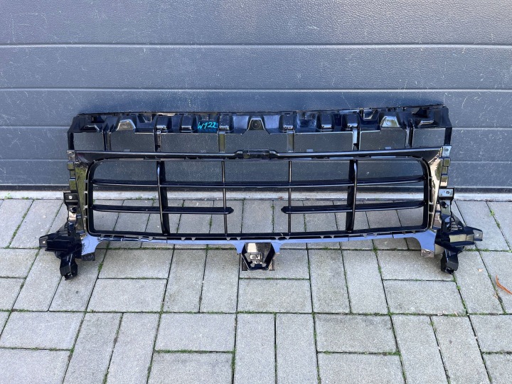 PORSCHE CAYENNE 9Y0 untere Lüftungsgitter der Stoßstange vorne vorne 9Y0807683T