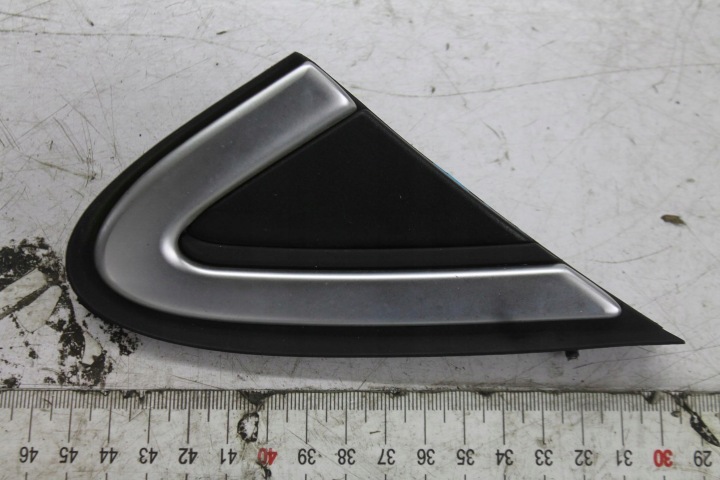 TROJKAT of a fender right front 31416474 V40 II 12-16
