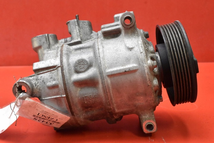 Compresseur Pompe Climatisateur air conditionné 5Q0816803E SKODA OCTAVIA 3 III 1.4 TSI 150 KM