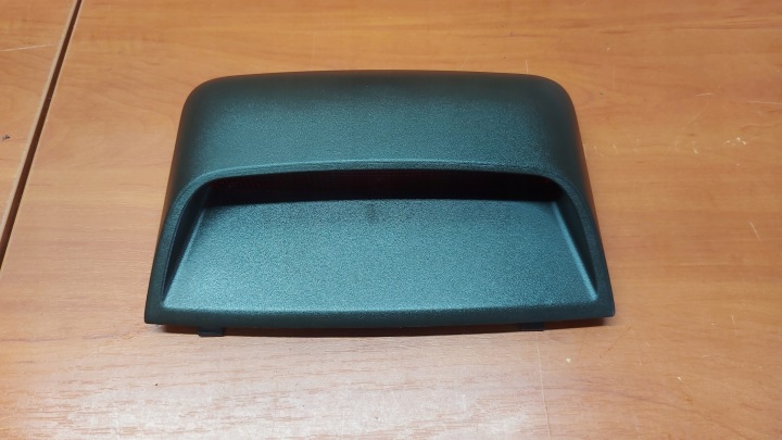 Leuchte STOPU SRODKOWE TOYOTA AVENSIS T25 03-09 Sedan