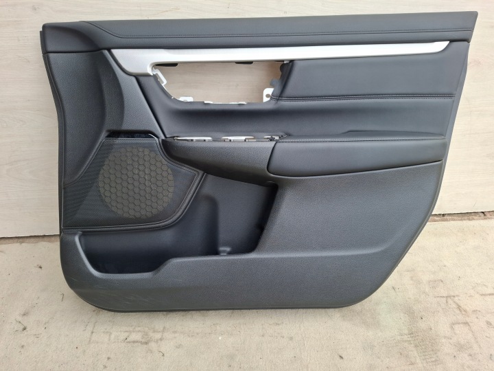 Bok dvere pravý predok HONDA CRV V 22r 83500-TLA-A010-49