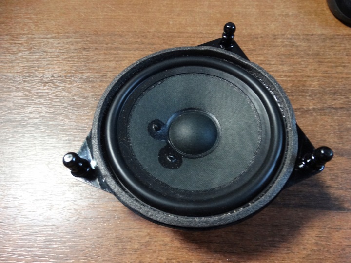 IDEALNY ALTOPARLANTE MERCEDES SL W232 W296 1