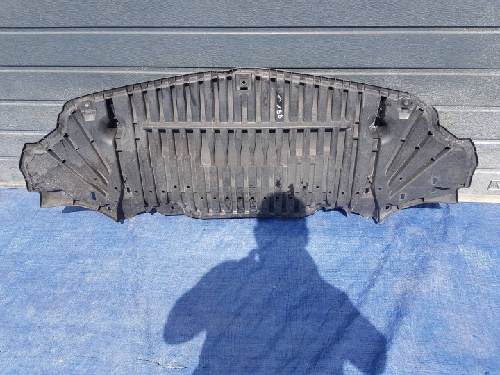 Blende Abdeckung unter Frontstoßstange vorne Mercedes SLC R172 W172 A1725201823