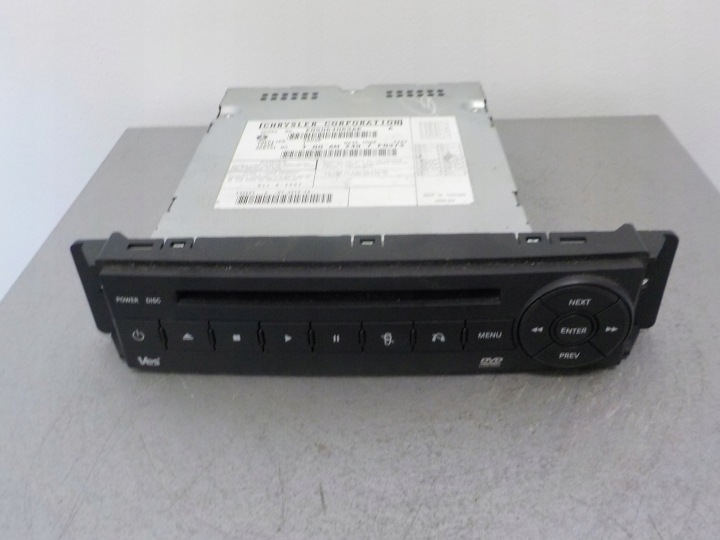 CHRYSLER GRAND VOYAGER V čitač DVD P05064063AE