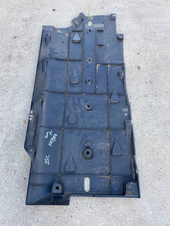 RENAULT KADJAR QASHQAI J11 Blende Abdeckung abdeckung Unterfahrschutz links 74815HV80A