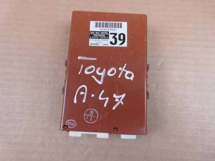 Toyota Avensis T27 relay ostrzegawczy pasow safety 89810-20020