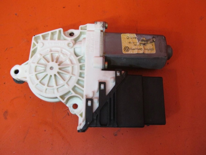 VW BORA GOLF IV Motor Fenster rechts heck hinten 101438203