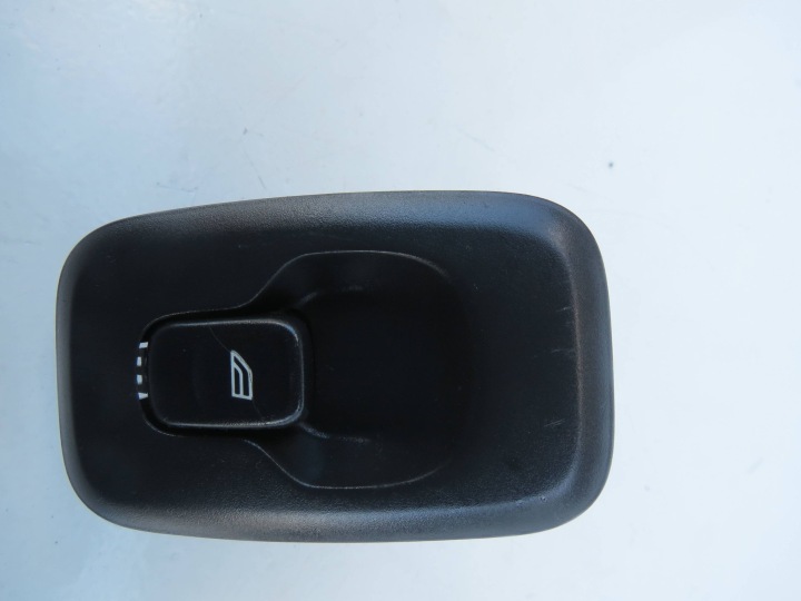 window control switch right rear part VOLVO XC90 V8 4.4 30658696
