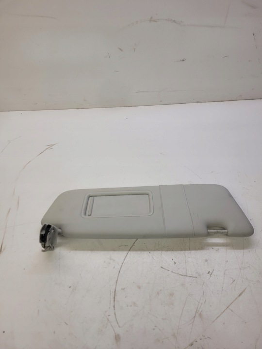 cover PRZECIWSLONECZNA right AUDI A4 B8 8K0857552F 8S0