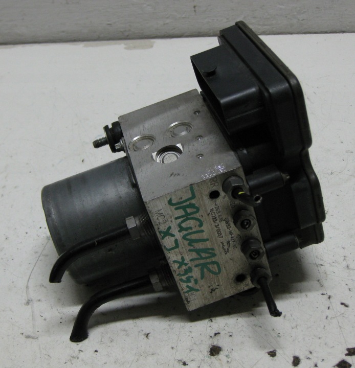 JAGUAR XJ X351 FL 3.0 D 16R pumpa ABS GW93-14F447-AC