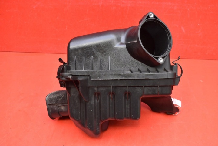 SCATOLA FILTRO 28100-2E250 HYUNDAI TUCSON 1 e 2.0 CRDI 112 KM