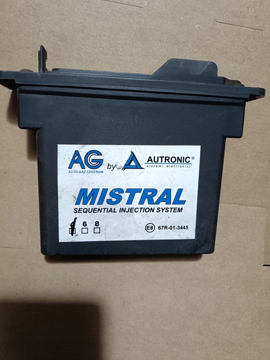 Unité de contrôle Autronic Mistral 4 Cylindres
