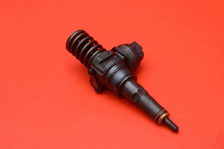 injection injecteur 0414720215 038130073AG VW GOLF 5 V 1.9 TDI 90 KM 03-09
