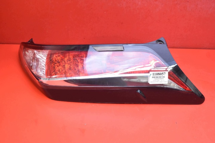 Licht rechts heck hinten 81311002 TOYOTA AYGO 2 II 5D HB 14-20