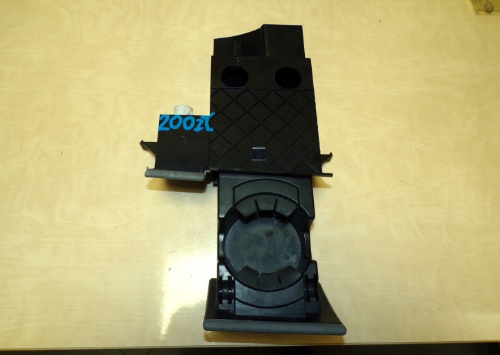 VW T5 Transporter 03- ZAPALNICZKA PODSTAWKA maniglia per KUBKI Cup Holder