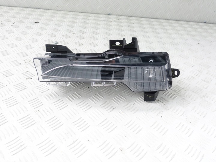 TESLA III 3 LED DRL FEUX ANTIBROUILLARD DROITE 1077396-00-D