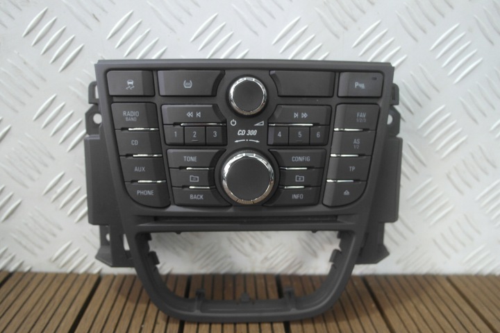 OPEL MERIVA B 10-17 PANEL RADIA NAWIGACJIA 13346042 BRAZOWY boja