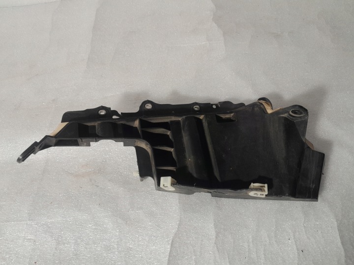 BMW X6 G06 Couverture tablier moteur Cloison soubassement 9866390