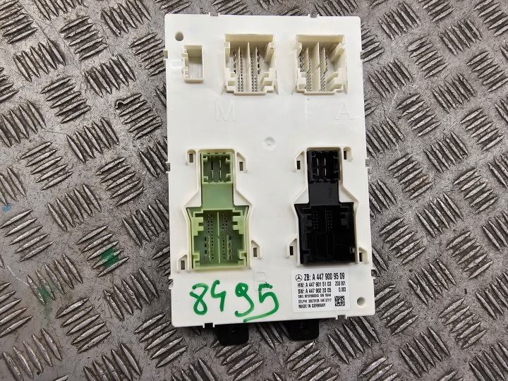 module unité de commande électronique uce SAM MERCEDES VITO W447 A4479009509