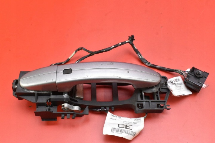 Poignée Droit Avant KEYLESS Gris EU 7S71-A224A36-AE FORD MONDEO MK4 07-10
