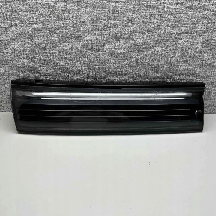 VW TIGUAN III DRL Leiste Schutzleiste Grill LED rechts vorne 571941654A