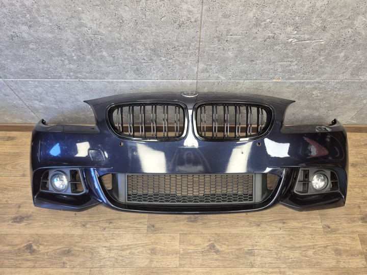 BMW 5 F10 F11 LCI stoßstange vorne vorne m-paket spritzdüsen 4X PDC KAMERY 416