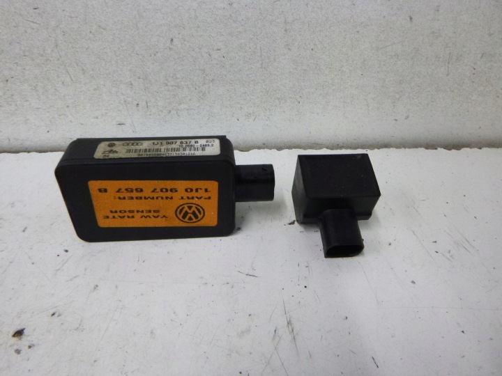 Original Sensor ESP GOLF 4 BORA AUDI A3 TT 1J0907657B ATE 97-06r.