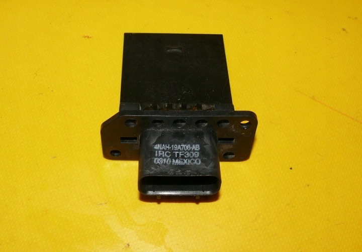 OPORNICA of heating air conditioning devices NISSAN QUEST III 02-09