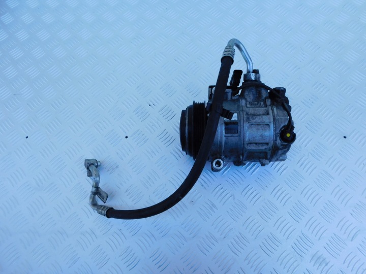 Mercedes Vito Viano A447 hose of the air conditioning do sprezarki A447830