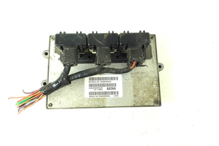 computer bedienteil des motors JEEP CHEROKEE XJ 2.5 TD P56044642AA
