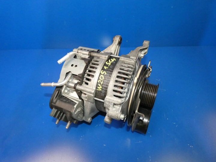Mercedes C KLASA C205 W205 1.5 CGI 264 alternator