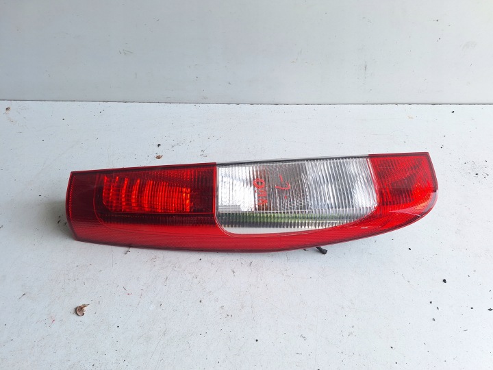 MERCEDES VITO W 639 05-14 Licht links heck