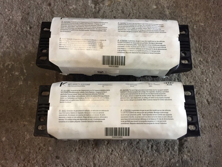 AUDI Q7 4L airbag passeggero airbag 4L0880204D