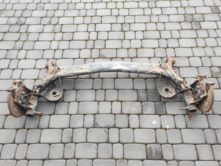 zadní výztuha os kotuče SUZUKI SX4 FIAT SEDICI 2009- LIFT