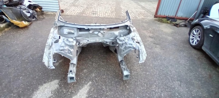 IDEALNA negyed CWIARTKI eleje bal + jobb AUDI RS6 C7 1