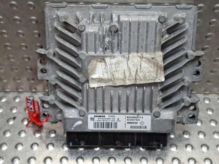 computer 8200843713 S122326114A 8200807626 RENAULT SCENIC MEGANE II 1.5 DCI