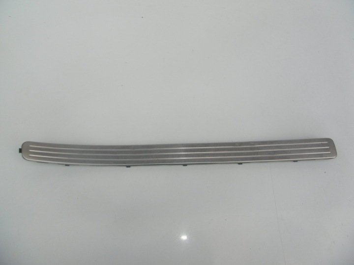 Moulage Couverture tablier moteur Jupes Droite Avant PORSCHE CAYENNE 7L