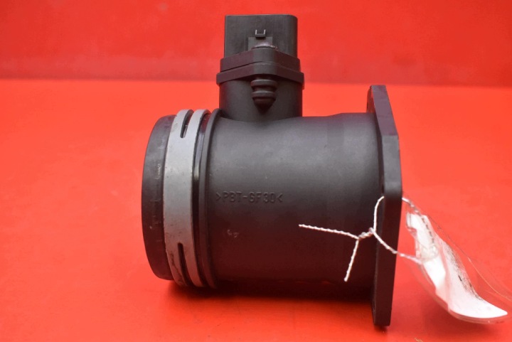 flow meter 06B133471A AUDI A4 B6 2.0 20V 130 KM 00-05