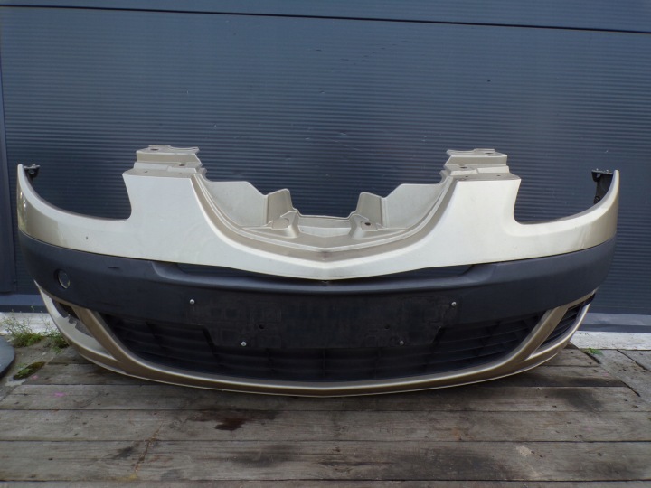 Pare chocs avant Avant LANCIA YPSILON 2 II